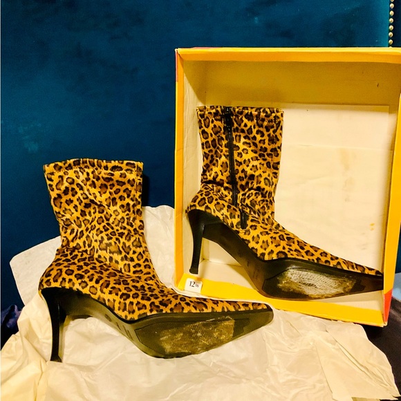 Fioni Safari Leopard heeled shoe boots - Picture 2 of 2